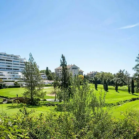 En Guadalmina Con Vistas Al Golf Apartment