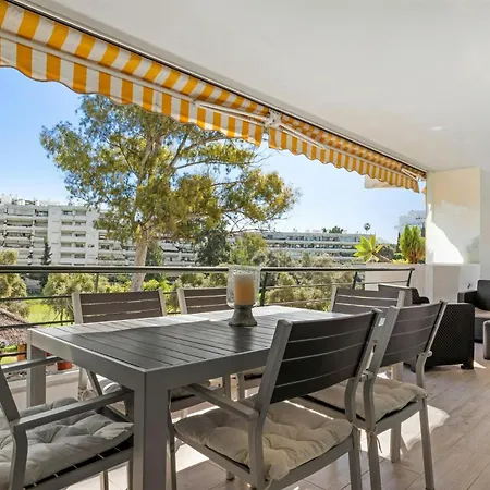 Apartamento En Guadalmina Con Vistas Al Golf Marbella